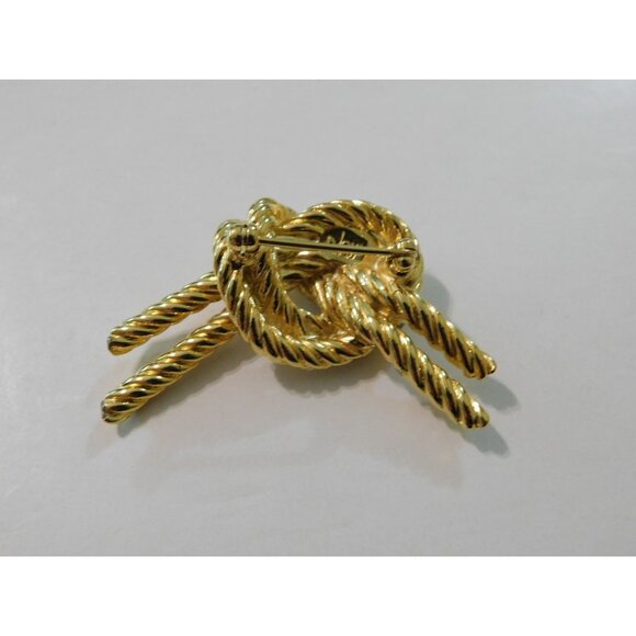Joan Rivers Knot Rope Brooch Signed Gold Tone Elegant Pin 1.75" Wide - Picture 6 of 7